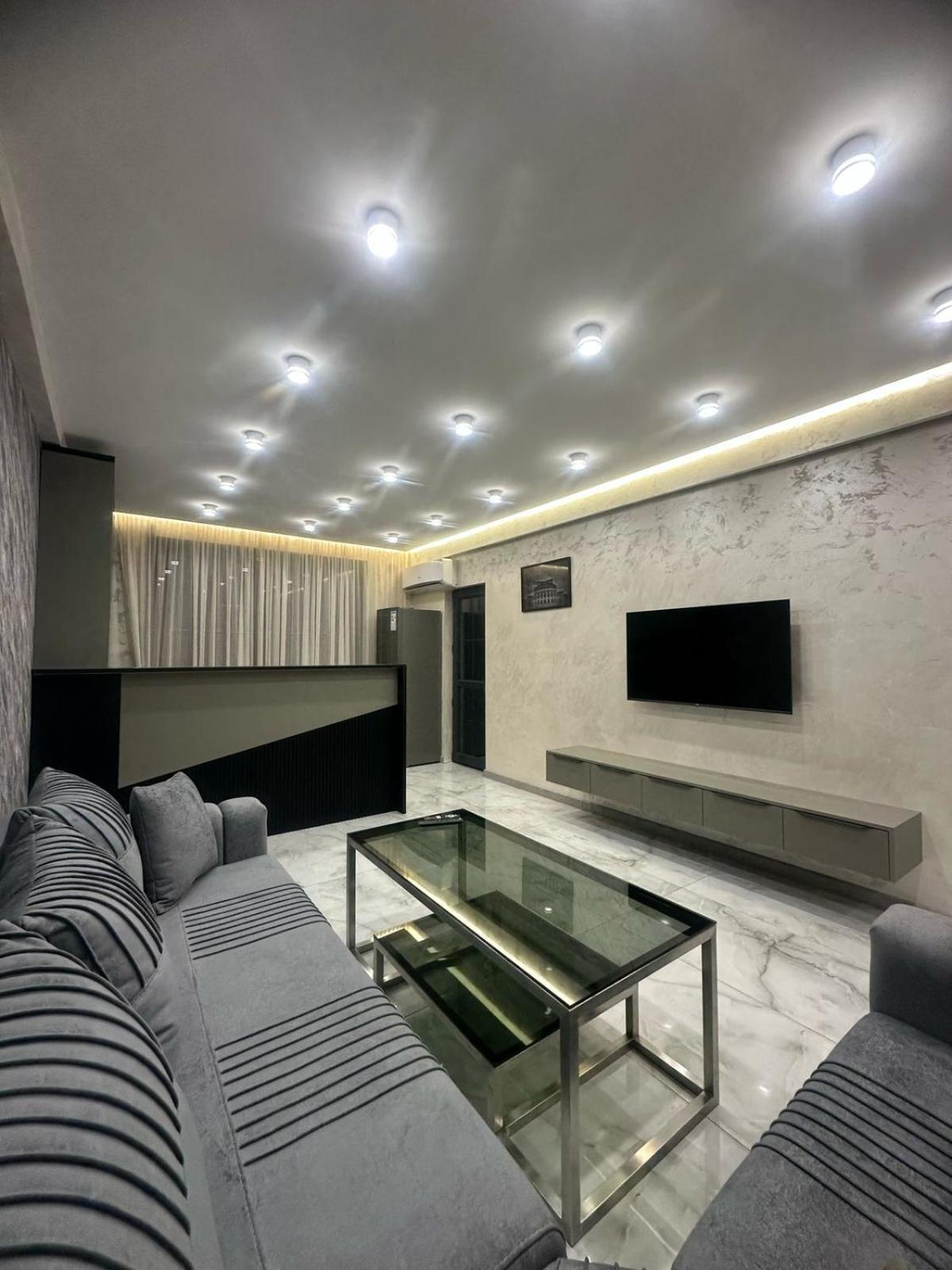 Luxuary Spacious 1Bedroom Apt,Centre Jereván Kültér fotó